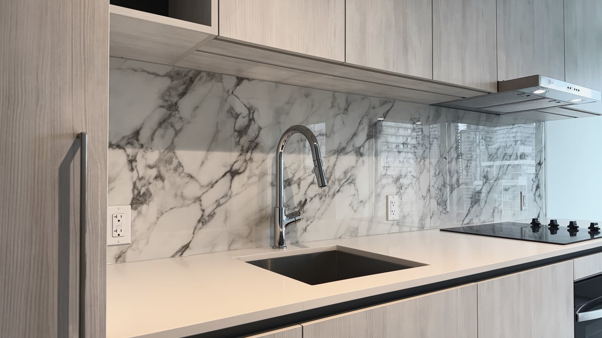 Finished white bridge backsplash